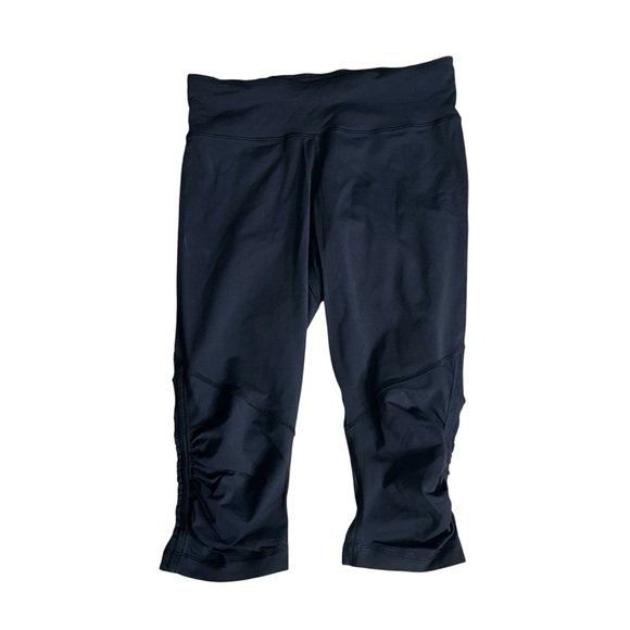 Lululemon Athletica Black Cropped Leggings - Picture 8 of 9